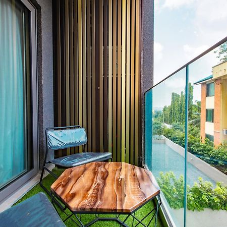 7 Minutes From The Airport - Chic Studio Accra Luaran gambar