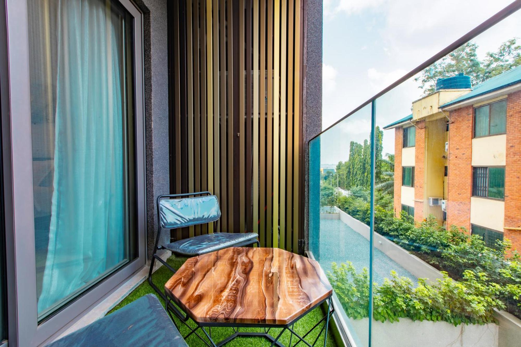 7 Minutes From The Airport - Chic Studio Accra Luaran gambar