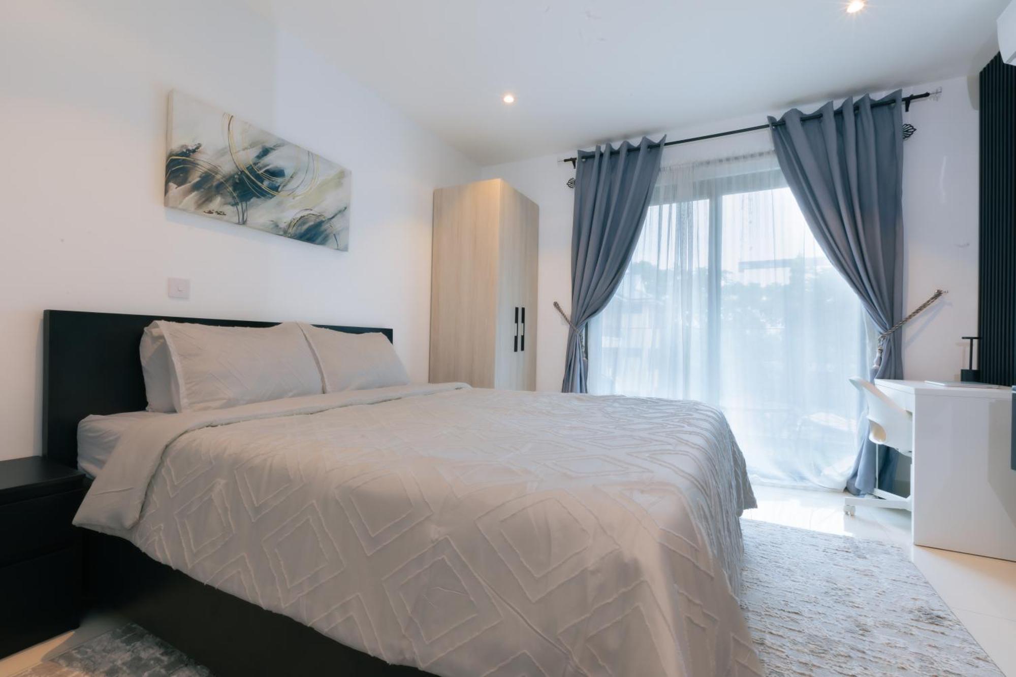 7 Minutes From The Airport - Chic Studio Accra Luaran gambar